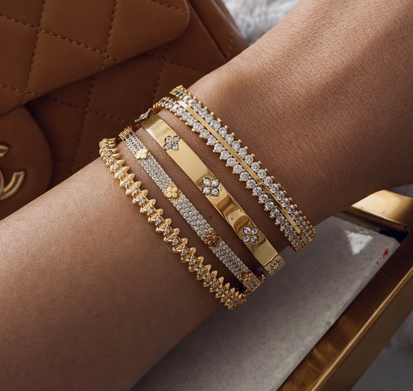 GOLDEN BRACELET